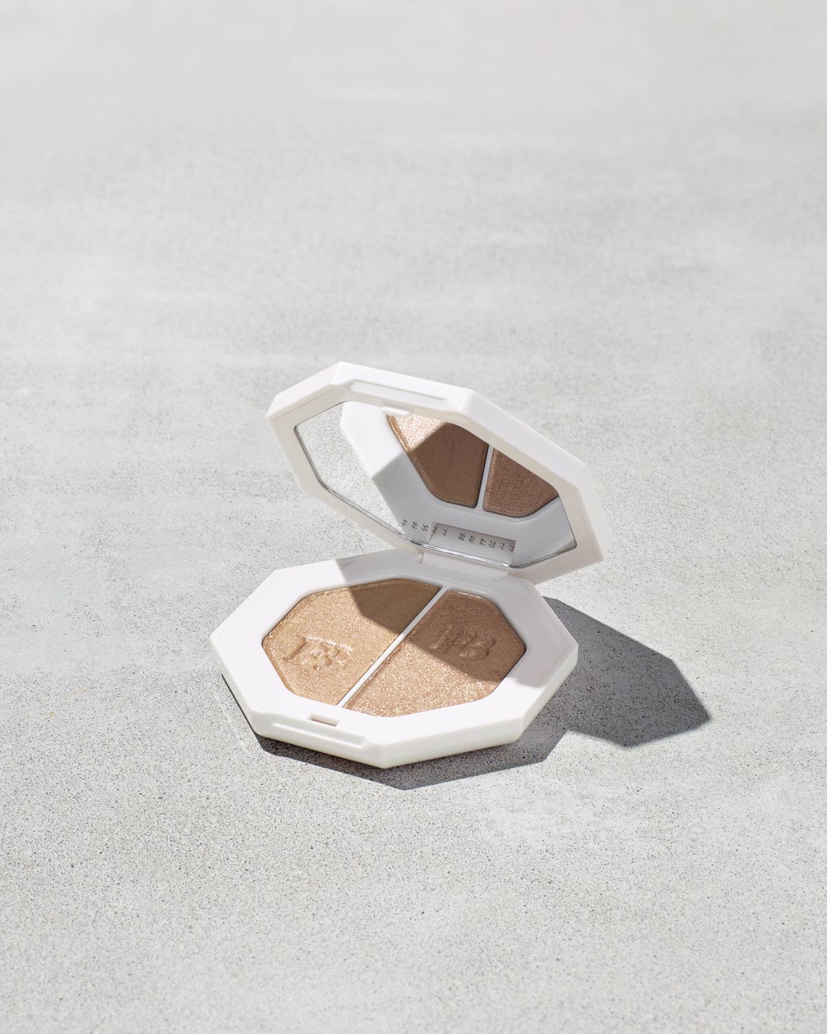 Killawatt Freestyle Highlighter shown in shade Afternoon Snack/Mo' Hunny