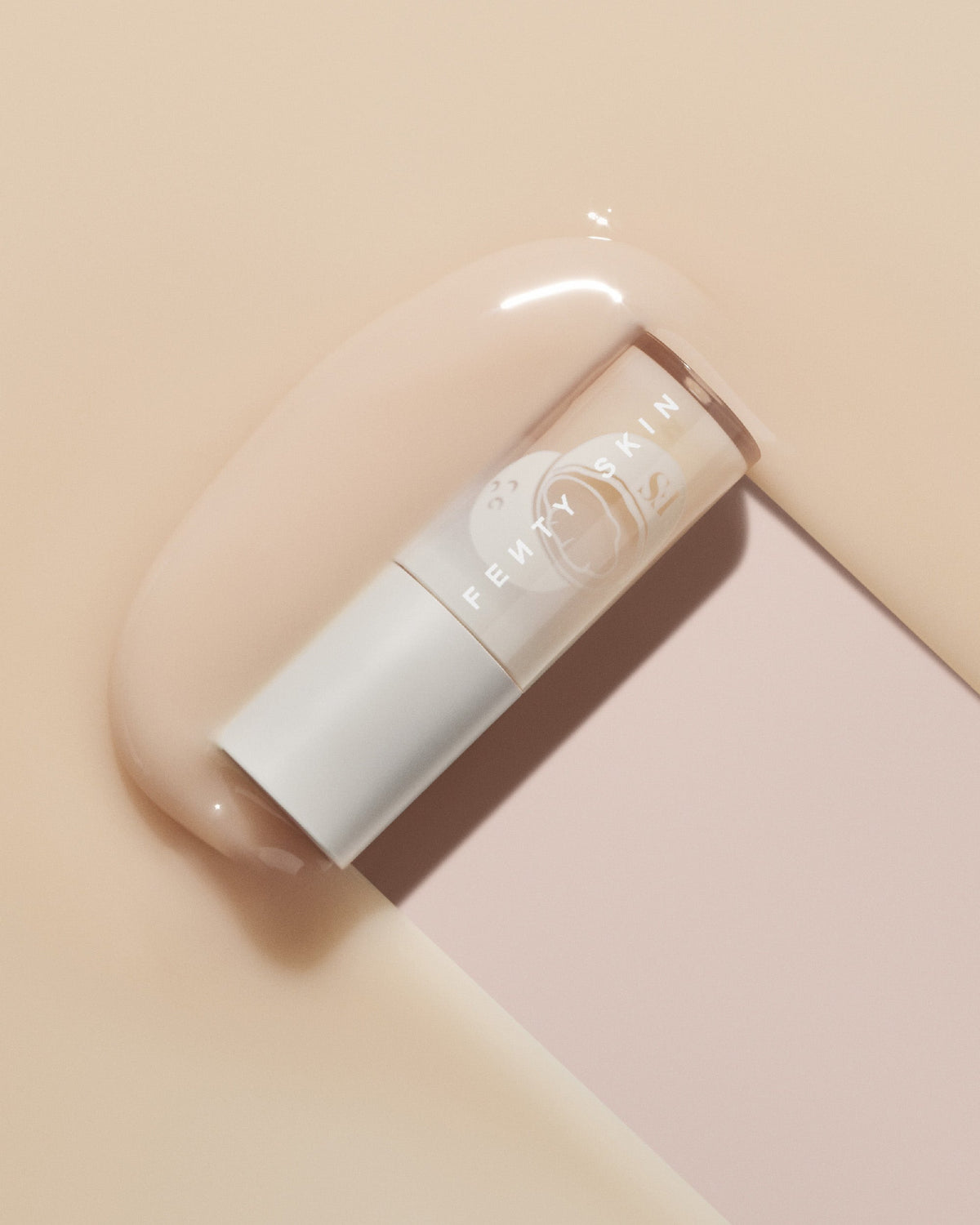 Fenty Treatz Hydrating + Strengthening Lip Oil — Coconut